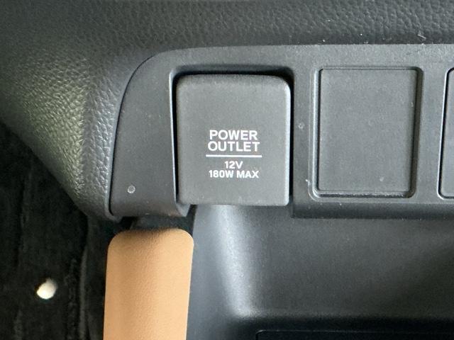 フィット e:HEVリュクス ドラレコ ナビ Rカメラ ブルートゥース 誤発進抑制機能 本革シート リアカメラ ETC付 LED シートヒーター クルーズコントロール セキュリティアラーム ドライブレコーダー DVD VSA(55枚目)