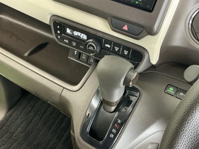 N-BOX L ドラレコ ナビ Rカメラ ブルートゥース 衝突回避支援ブレーキ I-STOP クリソナ PW パワステ Sヒーター スマ-トキ- Bカメ 地デジTV 横滑り防止 ETC車載器 整備記録簿 LEDライト(17枚目)