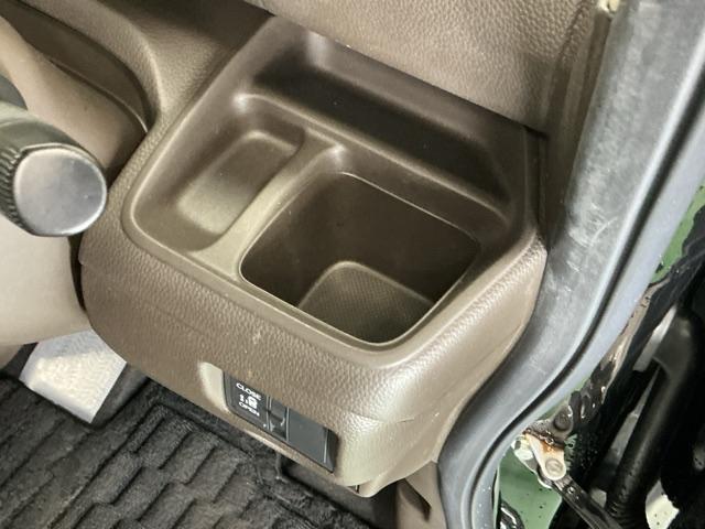 N-BOX L ドラレコ ナビ Rカメラ ブルートゥース 衝突回避支援ブレーキ I-STOP クリソナ PW パワステ Sヒーター スマ-トキ- Bカメ 地デジTV 横滑り防止 ETC車載器 整備記録簿 LEDライト(18枚目)