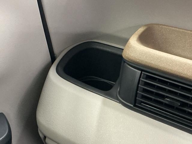 Ｎ－ＢＯＸ ベースグレード　ドラレコ　ナビ　Ｒカメラ　ブルートゥース　衝突軽減システム　スマートキ－　カーテンエアバック　イモビライザー　ＥＣＯモード　横滑り防止　オートクルーズ　ＬＥＤヘッドライト　キーフリー　地デジ　ＡＢＳ（55枚目）