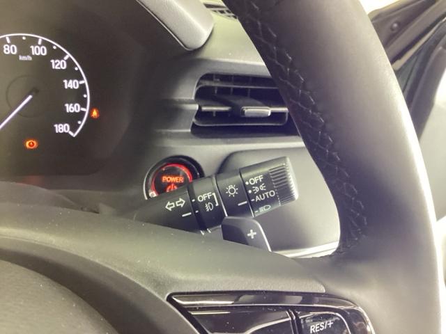 ヴェゼル ｅ：ＨＥＶＺ　ドラレコ　ナビ　Ｒカメラ　ブルートゥース　衝突回避支援ブレーキ機能　スマキ　Ｐトランク　フルオートエアコン　Ｄレコ　エアバッグ　両席エアバック　記録簿付　パワーウィンドウ　ＬＥＤランプ　ソナー　ＵＳＢ（28枚目）