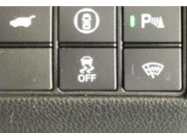 ヴェゼル ｅ：ＨＥＶＺ　ドラレコ　ナビ　Ｒカメラ　ブルートゥース　衝突回避支援ブレーキ機能　スマキ　Ｐトランク　フルオートエアコン　Ｄレコ　エアバッグ　両席エアバック　記録簿付　パワーウィンドウ　ＬＥＤランプ　ソナー　ＵＳＢ（29枚目）