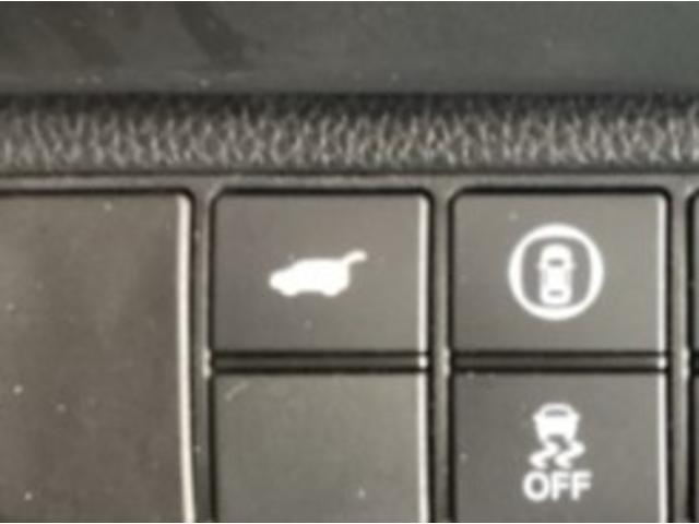 ヴェゼル ｅ：ＨＥＶＺ　ドラレコ　ナビ　Ｒカメラ　ブルートゥース　衝突回避支援ブレーキ機能　スマキ　Ｐトランク　フルオートエアコン　Ｄレコ　エアバッグ　両席エアバック　記録簿付　パワーウィンドウ　ＬＥＤランプ　ソナー　ＵＳＢ（30枚目）