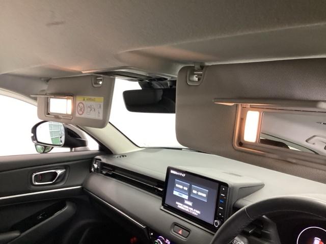 ヴェゼル ｅ：ＨＥＶＺ　ドラレコ　ナビ　Ｒカメラ　ブルートゥース　衝突回避支援ブレーキ機能　スマキ　Ｐトランク　フルオートエアコン　Ｄレコ　エアバッグ　両席エアバック　記録簿付　パワーウィンドウ　ＬＥＤランプ　ソナー　ＵＳＢ（60枚目）