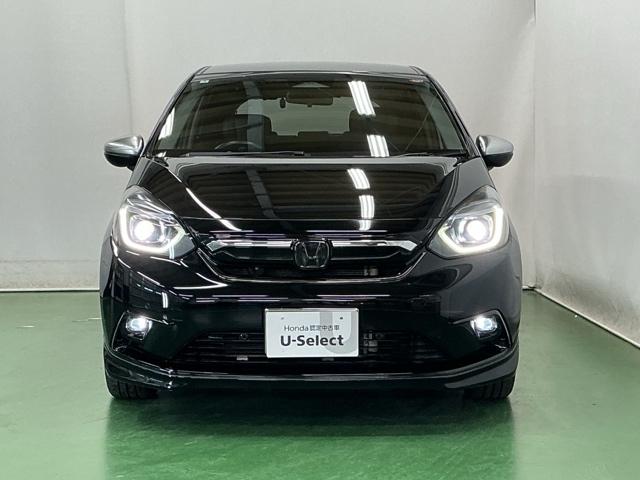 �k�d�c�w�b�h���C�g�𑕔����Ă��܂��B�k�d�c�w�b�h���C�g�͂ƂĂ����邭�A�J�̓����ԑ��s�����S�E���S�ł��B�I�[�g���C�g�R���g���[���t���Ŏ��̖͂��邳�ɉ����Ď����œ_���E�������܂�