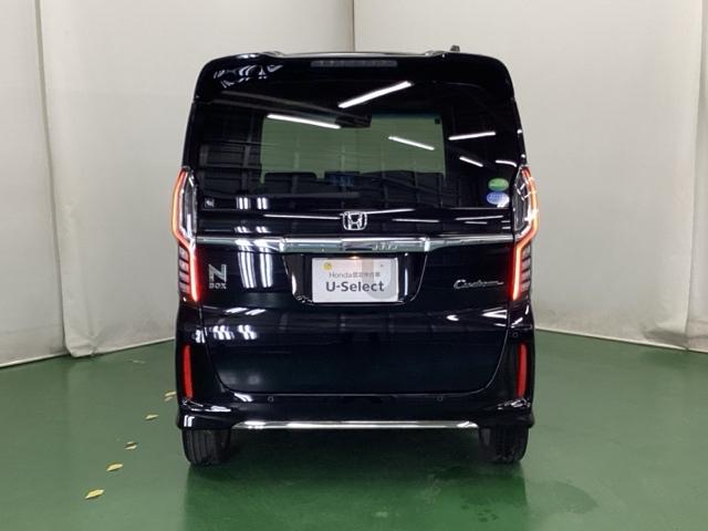 Ｎ－ＢＯＸカスタム Ｌターボ　ナビ　Ｒカメラ　ブルートゥース　フルセグＴＶ　地デジチューナー　衝突軽減ブレーキサポート　ＬＥＤヘッドライ　アイドリングＳ　ターボエンジン　ＰＳ　カーテンエアバック　シートヒータ　エアバック　ＵＳＢ（8枚目）