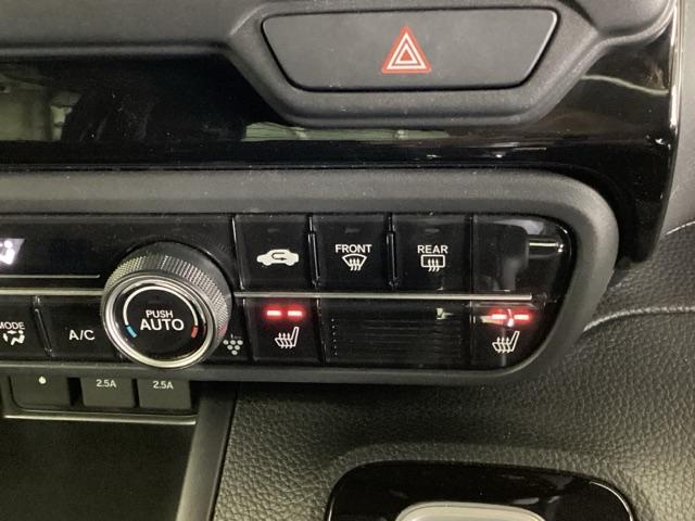 Ｎ－ＢＯＸカスタム Ｌターボ　ナビ　Ｒカメラ　ブルートゥース　フルセグＴＶ　地デジチューナー　衝突軽減ブレーキサポート　ＬＥＤヘッドライ　アイドリングＳ　ターボエンジン　ＰＳ　カーテンエアバック　シートヒータ　エアバック　ＵＳＢ（16枚目）