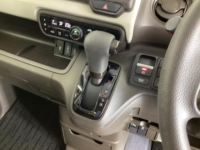 Ｎ－ＢＯＸ Ｌ　ナビ　Ｒカメラ　ブルートゥース　フルセグＴＶ　衝突回避支援ブレーキ　Ｉ－ＳＴＯＰ　クリソナ　ＰＷ　パワステ　Ｓヒーター　スマ－トキ－　Ｂカメ　地デジＴＶ　サイドエアバック　横滑り防止　整備記録簿（19枚目）