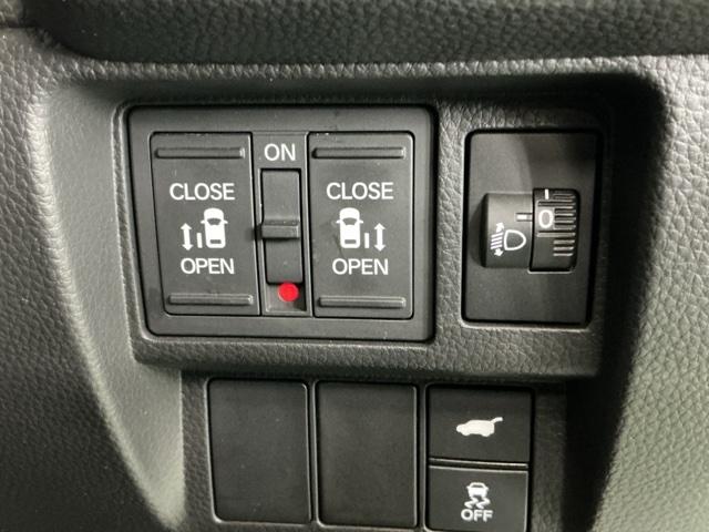 ステップワゴン e:HEVスパーダ 16インチアルミホイール LEDヘッドライト フルオートエアコン ESC シートヒータ キーフリー LEDヘッドランプ イモビ ABS スマートキ USBポート クルーズコントロール ECOモード(26枚目)