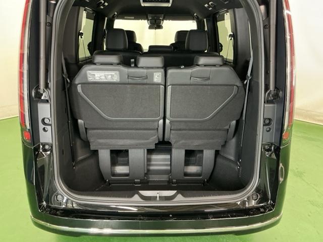 ステップワゴン e:HEVスパーダ 16インチアルミホイール LEDヘッドライト フルオートエアコン ESC シートヒータ キーフリー LEDヘッドランプ イモビ ABS スマートキ USBポート クルーズコントロール ECOモード(29枚目)