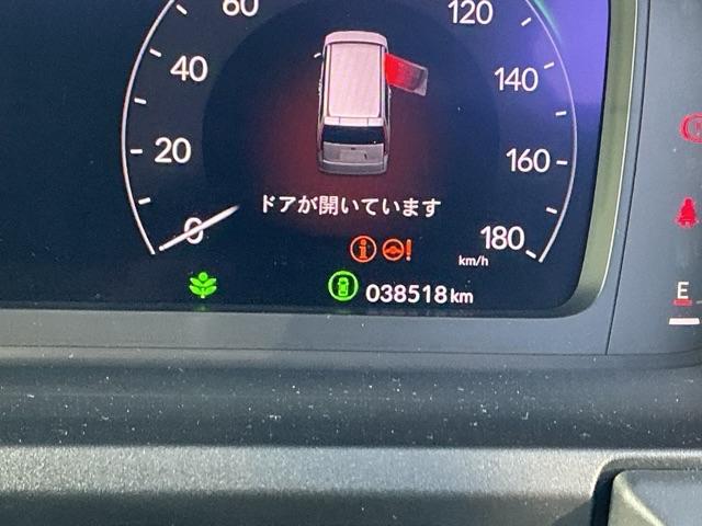 ステップワゴン e:HEVスパーダ 16インチアルミホイール LEDヘッドライト フルオートエアコン ESC シートヒータ キーフリー LEDヘッドランプ イモビ ABS スマートキ USBポート クルーズコントロール ECOモード(33枚目)