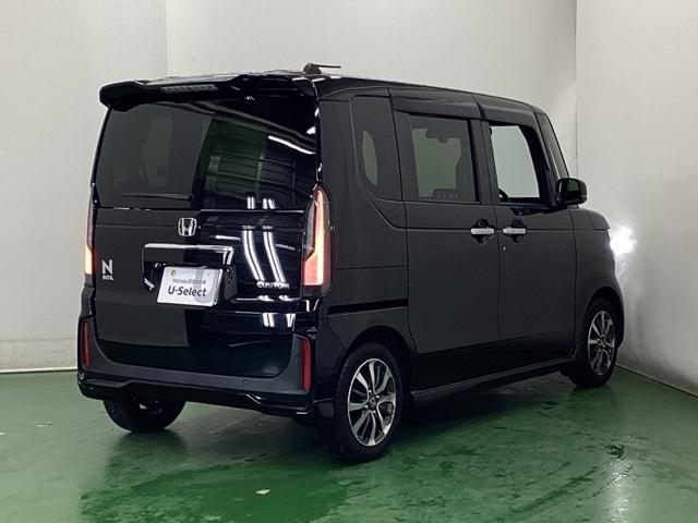 Ｎ－ＢＯＸカスタム ベースグレード　ドラレコ　ナビ　Ｒカメラ　ブルートゥース　ＵＳＢ接続　ＣＭＢＳ　Ｄレコ　ベンチシート　オートエアコン　スマートキ　ＬＥＤ　盗難防止装置　クルコン　ＥＴＣ　バックカメラ　フルセグＴＶ　パワーステアリング（9枚目）