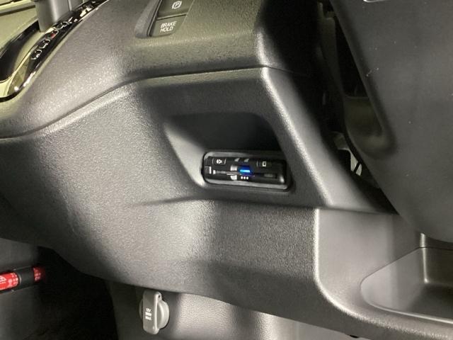 Ｎ－ＢＯＸカスタム ベースグレード　ドラレコ　ナビ　Ｒカメラ　ブルートゥース　ＵＳＢ接続　ＣＭＢＳ　Ｄレコ　ベンチシート　オートエアコン　スマートキ　ＬＥＤ　盗難防止装置　クルコン　ＥＴＣ　バックカメラ　フルセグＴＶ　パワーステアリング（13枚目）