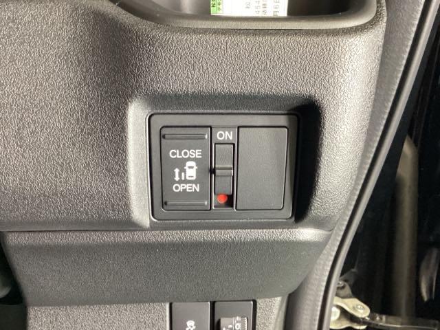 Ｎ－ＢＯＸカスタム ベースグレード　ドラレコ　ナビ　Ｒカメラ　ブルートゥース　ＵＳＢ接続　ＣＭＢＳ　Ｄレコ　ベンチシート　オートエアコン　スマートキ　ＬＥＤ　盗難防止装置　クルコン　ＥＴＣ　バックカメラ　フルセグＴＶ　パワーステアリング（27枚目）