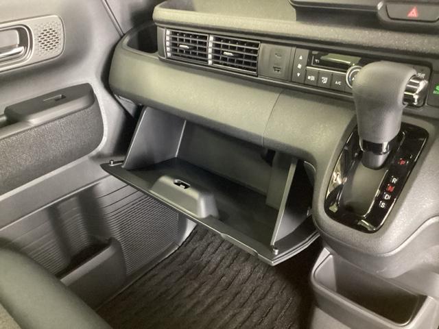 Ｎ－ＢＯＸカスタム ベースグレード　ドラレコ　ナビ　Ｒカメラ　ブルートゥース　ＵＳＢ接続　ＣＭＢＳ　Ｄレコ　ベンチシート　オートエアコン　スマートキ　ＬＥＤ　盗難防止装置　クルコン　ＥＴＣ　バックカメラ　フルセグＴＶ　パワーステアリング（51枚目）