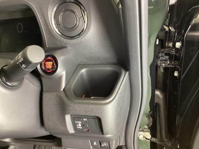 Ｎ－ＢＯＸカスタム ベースグレード　ドラレコ　ナビ　Ｒカメラ　ブルートゥース　ＵＳＢ接続　ＣＭＢＳ　Ｄレコ　ベンチシート　オートエアコン　スマートキ　ＬＥＤ　盗難防止装置　クルコン　ＥＴＣ　バックカメラ　フルセグＴＶ　パワーステアリング（53枚目）