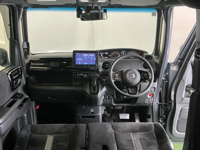 Ｎ－ＢＯＸカスタム Ｌ・スロープ　ドラレコ　ナビ　Ｒカメラ　ブルートゥース　両側電動ドア　キーレス　ＬＥＤ　ＵＳＢ　オートライト　シートヒーター　コーナーセンサー　フルセグ　ＥＴＣ　ＤＶＤ　衝突軽減Ｂ　クルーズコントロール　ＶＳＡ（2枚目）