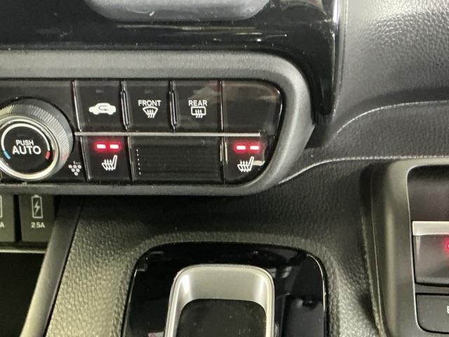 Ｎ－ＢＯＸカスタム Ｌ・スロープ　ドラレコ　ナビ　Ｒカメラ　ブルートゥース　両側電動ドア　キーレス　ＬＥＤ　ＵＳＢ　オートライト　シートヒーター　コーナーセンサー　フルセグ　ＥＴＣ　ＤＶＤ　衝突軽減Ｂ　クルーズコントロール　ＶＳＡ（15枚目）