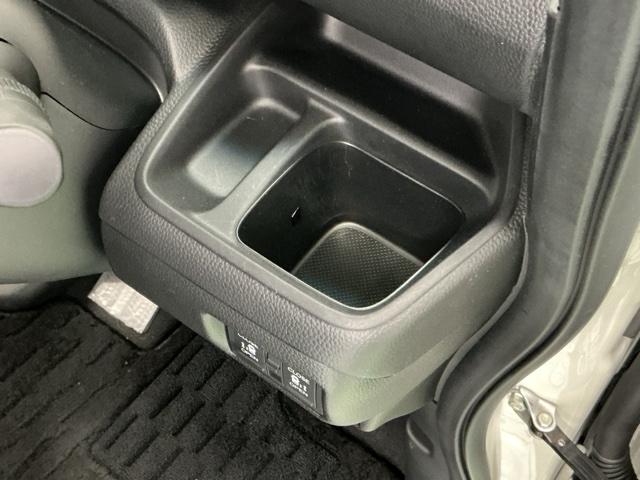 Ｎ－ＢＯＸカスタム Ｌターボ　ドラレコ　ナビ　Ｒカメラ　ブルートゥース　地デジチューナー　衝突軽減ブレーキサポート　ＬＥＤヘッドライ　アイドリングＳ　ターボエンジン　ＰＳ　カーテンエアバック　シートヒータ　エアバック　ＵＳＢ　ＰＷ（19枚目）