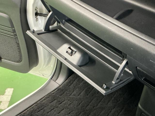 Ｎ－ＢＯＸカスタム Ｌターボ　ドラレコ　ナビ　Ｒカメラ　ブルートゥース　地デジチューナー　衝突軽減ブレーキサポート　ＬＥＤヘッドライ　アイドリングＳ　ターボエンジン　ＰＳ　カーテンエアバック　シートヒータ　エアバック　ＵＳＢ　ＰＷ（60枚目）