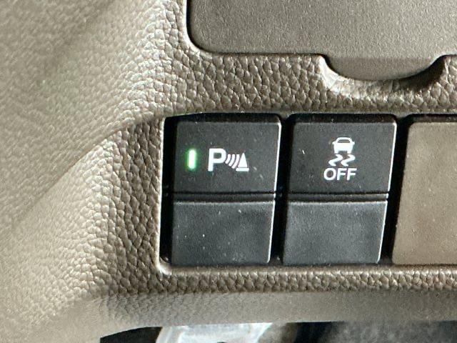 Ｎ－ＢＯＸ Ｌ　Ｒカメラ　ディスプレイオーディオ　ＴＶ　衝突回避支援ブレーキ　Ｉ－ＳＴＯＰ　クリソナ　ＰＷ　パワステ　Ｓヒーター　スマ－トキ－　Ｂカメ　横滑り防止　整備記録簿　ＬＥＤライト　エアコン付き　Ｗエアバック（19枚目）