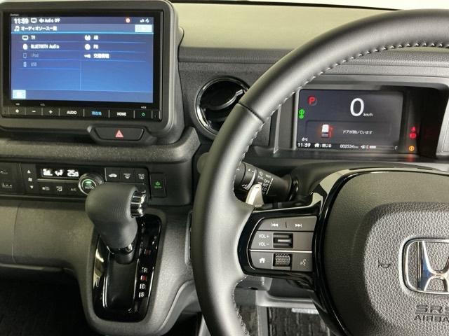 N-BOXカスタム ターボ ナビ Rカメラ ブルートゥース フルセグ イモビライザー 衝突被害軽減 ベンチシート キーフリー Pセンサー ESC パワステ 両席エアバック サイドエアバッグ ターボ車 USB接続 Aライト Bカメ(3枚目)