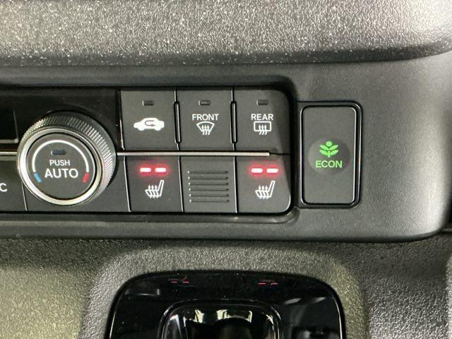 N-BOXカスタム ターボ ナビ Rカメラ ブルートゥース フルセグ イモビライザー 衝突被害軽減 ベンチシート キーフリー Pセンサー ESC パワステ 両席エアバック サイドエアバッグ ターボ車 USB接続 Aライト Bカメ(14枚目)