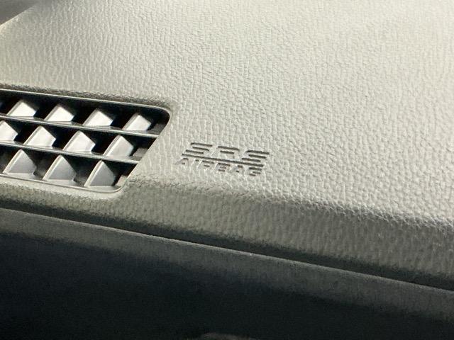 N-BOXカスタム ターボ ナビ Rカメラ ブルートゥース フルセグ イモビライザー 衝突被害軽減 ベンチシート キーフリー Pセンサー ESC パワステ 両席エアバック サイドエアバッグ ターボ車 USB接続 Aライト Bカメ(50枚目)