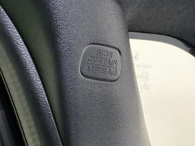 N-BOXカスタム ターボ ナビ Rカメラ ブルートゥース フルセグ イモビライザー 衝突被害軽減 ベンチシート キーフリー Pセンサー ESC パワステ 両席エアバック サイドエアバッグ ターボ車 USB接続 Aライト Bカメ(57枚目)