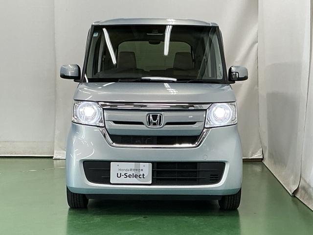 �k�d�c�w�b�h���C�g�𑕔����Ă��܂��B�k�d�c�w�b�h���C�g�͂ƂĂ����邭�A�J�̓����ԑ��s�����S�E���S�ł��B�I�[�g���C�g�R���g���[���t���Ŏ��̖͂��邳�ɉ����Ď����œ_���E�������܂�