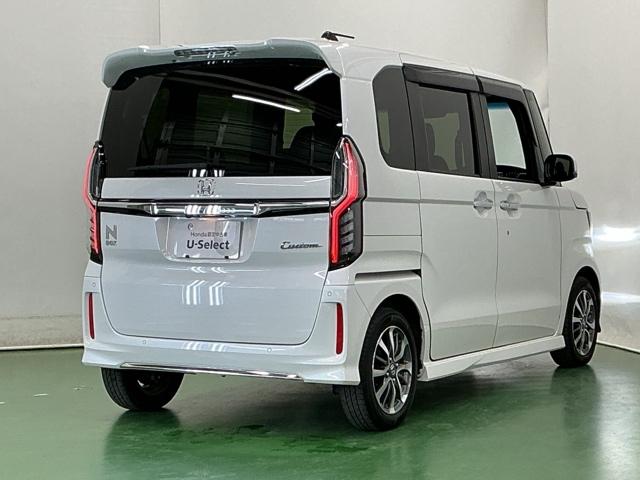 Ｎ－ＢＯＸカスタム Ｌ　ナビ　Ｒカメラ　ブルートゥース　フルセグ　Ｐソナー　サイドエアバッグ　Ａストップ　シートヒータ　ベンチシート　点検記録簿　キーフリーシステム　ＬＥＤライト　リアカメ　クルーズコントロール　ＡＣ　ＵＳＢ（8枚目）