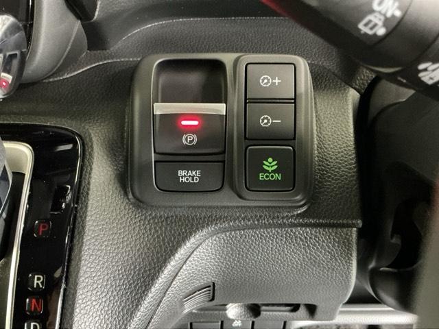 Ｎ－ＢＯＸカスタム Ｌ　ナビ　Ｒカメラ　ブルートゥース　フルセグ　Ｐソナー　サイドエアバッグ　Ａストップ　シートヒータ　ベンチシート　点検記録簿　キーフリーシステム　ＬＥＤライト　リアカメ　クルーズコントロール　ＡＣ　ＵＳＢ（15枚目）