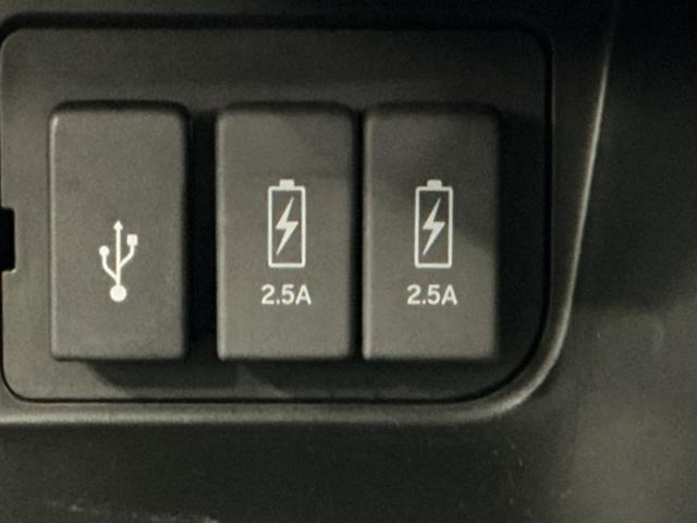 Ｎ－ＢＯＸカスタム Ｌ　ナビ　Ｒカメラ　ブルートゥース　フルセグ　Ｐソナー　サイドエアバッグ　Ａストップ　シートヒータ　ベンチシート　点検記録簿　キーフリーシステム　ＬＥＤライト　リアカメ　クルーズコントロール　ＡＣ　ＵＳＢ（19枚目）