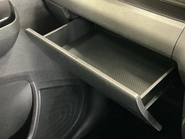 ｅＫクロス ＥＶ Ｐ　ナビ　ブルートゥース　フルセグＴＶ　地デジ　コーナーセンサー　アイドリングストップ　ＬＥＤライト　ＥＴＣ　オートライト　シートヒーター　フルオートエアコン　スマートキー　記録簿　盗難防止システム（41枚目）