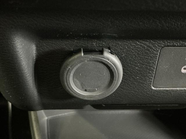 ｅＫクロス ＥＶ Ｐ　ナビ　ブルートゥース　フルセグＴＶ　地デジ　コーナーセンサー　アイドリングストップ　ＬＥＤライト　ＥＴＣ　オートライト　シートヒーター　フルオートエアコン　スマートキー　記録簿　盗難防止システム（47枚目）