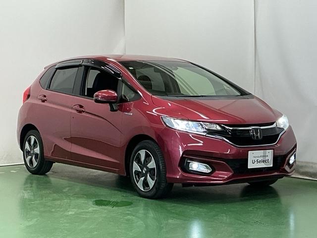 フィットハイブリッド Ｌホンダセンシング　ドラレコ　ナビ　Ｒカメラ　ブルートゥース　軽減ブレーキ　ＬＥＤ　サイドＳＲＳ　横滑り防止　ドライブレコーダー　フルセグテレビ　記録簿　パワーステアリング　盗難防止装置　オートクルーズ　ＥＴＣ車載器（7枚目）