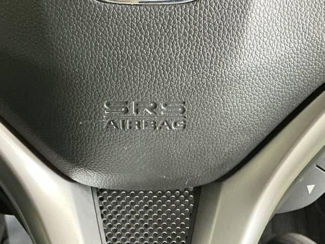 フィットハイブリッド Ｌホンダセンシング　ドラレコ　ナビ　Ｒカメラ　ブルートゥース　軽減ブレーキ　ＬＥＤ　サイドＳＲＳ　横滑り防止　ドライブレコーダー　フルセグテレビ　記録簿　パワーステアリング　盗難防止装置　オートクルーズ　ＥＴＣ車載器（52枚目）