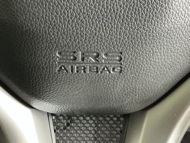 フィットハイブリッド Ｌパッケージ　ナビ　Ｒカメラ　ブルートゥース　フルセグ　サイドエアバック　ＤＶＤ再生　ＬＥＤ　ＥＣＯＮ　バックカメラ　オートクルーズコントロール　イモビライザー　ＥＴＣ　ＥＳＣ　ＡＵＴＯエアコン　ＡＢＳ　キーフリー（51枚目）