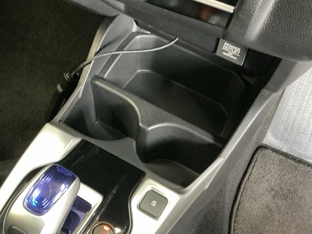 フィットハイブリッド Ｌパッケージ　ナビ　Ｒカメラ　ブルートゥース　フルセグ　サイドエアバック　ＤＶＤ再生　ＬＥＤ　ＥＣＯＮ　バックカメラ　オートクルーズコントロール　イモビライザー　ＥＴＣ　ＥＳＣ　ＡＵＴＯエアコン　ＡＢＳ　キーフリー（53枚目）