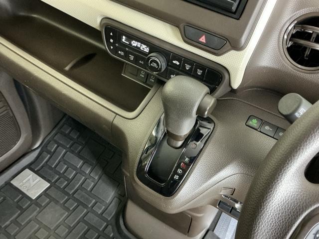 ���i�����犊�炩�ɉ������閳�i�K�ϑ��̂b�u�s�̓X�g�b�v���S�[�̑����X�̒������K�ł�