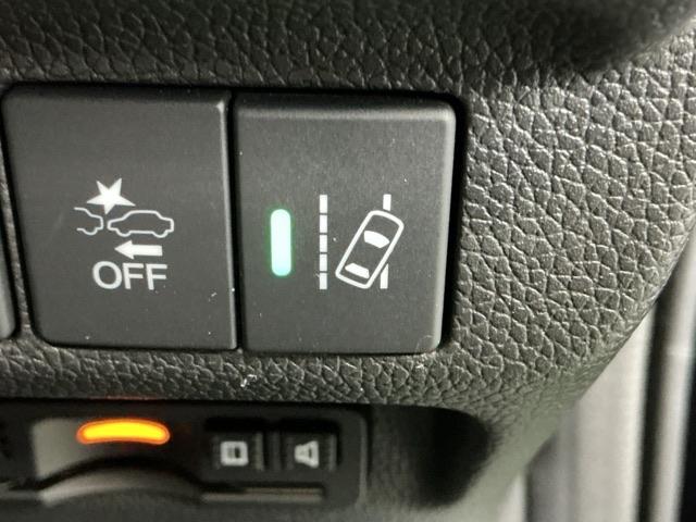 フリード クロスター・ホンダセンシング　ナビ　Ｒカメラ　ブルートゥース　フルセグ　両ＰＳＤ　ＵＳＢポート　地デジ　エアバック　Ｉストップ　ＶＳＡ　リヤカメラ　３列シート　整備記録簿　ＤＶＤ再生　イモビライザー　キーフリー　パワステ　クルコン（27枚目）