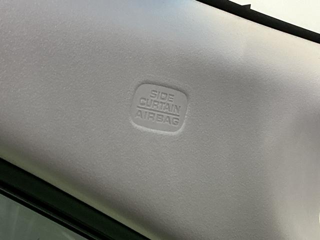 フリード クロスター・ホンダセンシング　ナビ　Ｒカメラ　ブルートゥース　フルセグ　両ＰＳＤ　ＵＳＢポート　地デジ　エアバック　Ｉストップ　ＶＳＡ　リヤカメラ　３列シート　整備記録簿　ＤＶＤ再生　イモビライザー　キーフリー　パワステ　クルコン（59枚目）