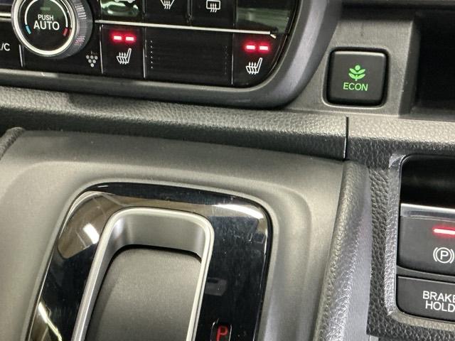 Ｎ－ＯＮＥ プレミアム　ドラレコ　ナビ　Ｒカメラ　ブルートゥース　ＵＳＢポート　衝突軽減　ＤＶＤ再生　ＥＳＣ　コーナーセンサー　ＬＥＤ　シ－トヒ－タ－　バックカメラ　フルセグ　カーテンエアバック　スマートキー　ＡＡＣ　ＥＴＣ（16枚目）