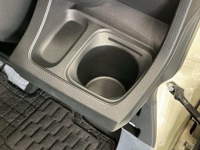 Ｎ－ＯＮＥ プレミアム　ドラレコ　ナビ　Ｒカメラ　ブルートゥース　ＵＳＢポート　衝突軽減　ＤＶＤ再生　ＥＳＣ　コーナーセンサー　ＬＥＤ　シ－トヒ－タ－　バックカメラ　フルセグ　カーテンエアバック　スマートキー　ＡＡＣ　ＥＴＣ（20枚目）