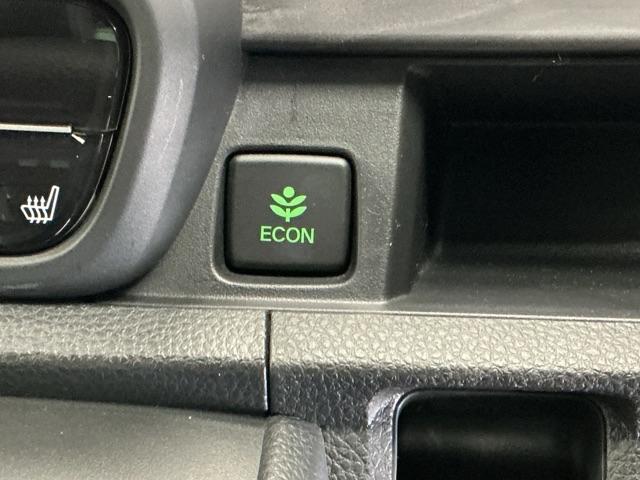 Ｎ－ＯＮＥ プレミアム　ドラレコ　ナビ　Ｒカメラ　ブルートゥース　ＵＳＢポート　衝突軽減　ＤＶＤ再生　ＥＳＣ　コーナーセンサー　ＬＥＤ　シ－トヒ－タ－　バックカメラ　フルセグ　カーテンエアバック　スマートキー　ＡＡＣ　ＥＴＣ（31枚目）