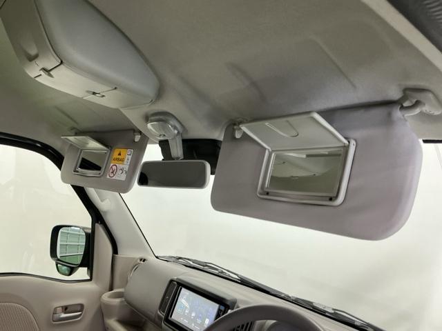 エブリイワゴン ＰＺターボ　ナビ　Ｒカメラ　ブルートゥース　フルセグ　Ｄカメラブレーキサポート　リアコーナーセンサー　助手席エアバック　運転席エアバック　セキュリティ　ＴＢ　ＤＶＤ再生　パワーウインドウ　ＡＡＣ　ＡＵＴＯライト（42枚目）