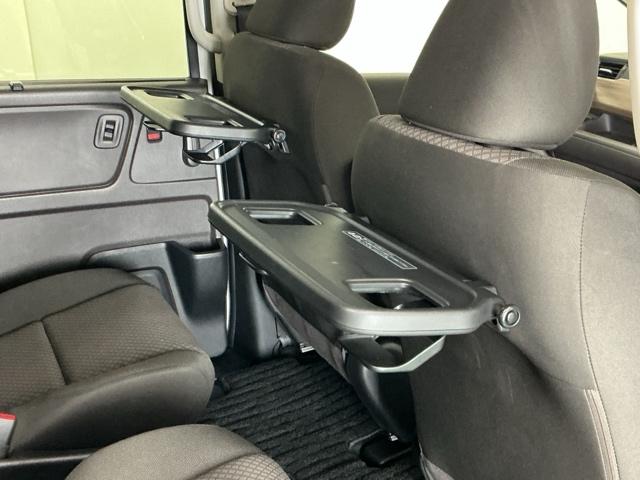 フリードハイブリッド ハイブリッド・Ｇホンダセンシング　ドラレコ　ナビ　Ｒカメラ　ブルートゥース　クルーズＣ　ＤＶＤ視聴　ＵＳＢ接続　ブレーキサポート　ＬＥＤヘットライト　Ｗエアバック　記録簿付き　バックモニタ　アイストップ　地デジフルセグ　キーレス　３列（58枚目）