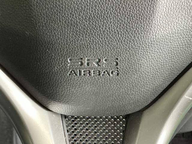 フィットハイブリッド Lパッケージ ナビ Rカメラ ブルートゥース フルセグ 横滑防止 カーテンエアバック DVD視聴 ETC車載器 ECOモード 助手席エアバック クルーズコントロール LEDヘッドライト エアコン エアバック(52枚目)