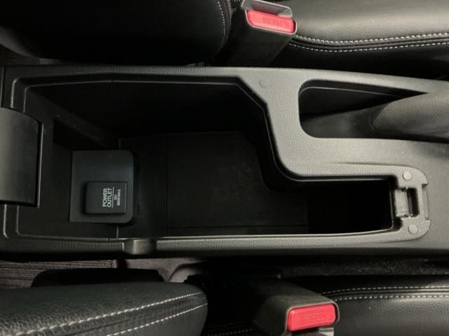 フィットハイブリッド Lパッケージ ナビ Rカメラ ブルートゥース フルセグ 横滑防止 カーテンエアバック DVD視聴 ETC車載器 ECOモード 助手席エアバック クルーズコントロール LEDヘッドライト エアコン エアバック(53枚目)