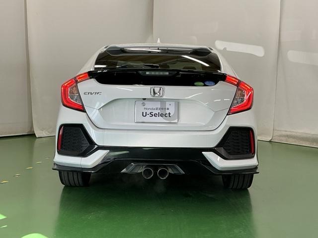 ���ꂪ�t�����₷�������K���X�ɂ̓������C�p�[���t���Ă��܂��B�t�����g�̃��C�p�[���n�m�̎��̓V�t�g���o�[�����o�[�X�ɓ����ƃ������C�p�[�������N���č쓮�A�N�����[�Ȏ��E���ۂĂ܂�